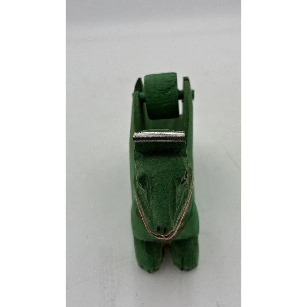 N/A dinosaur head